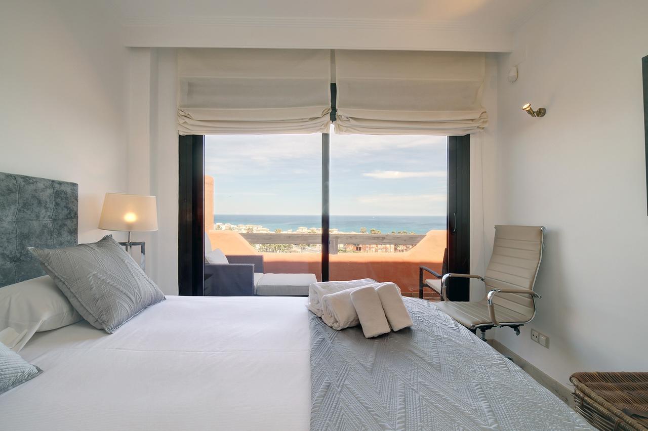 Apartamento Jardines De Nueva Galera Cozy Penthouse Estepona Exterior foto
